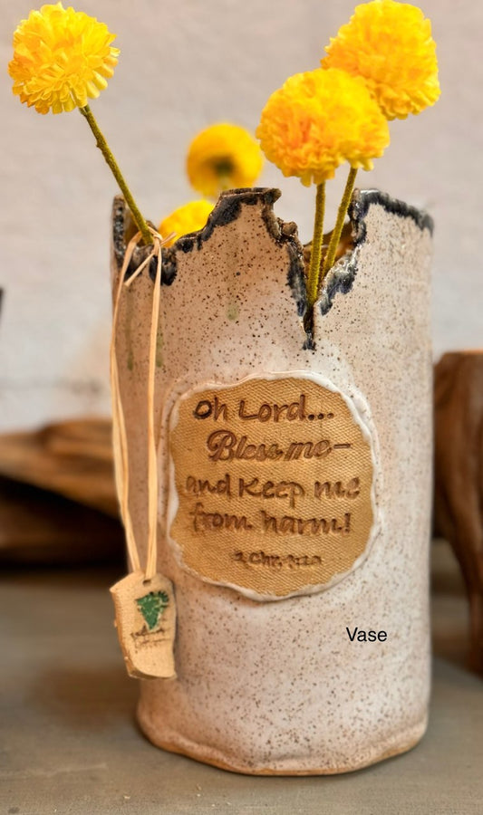 Verse Vase